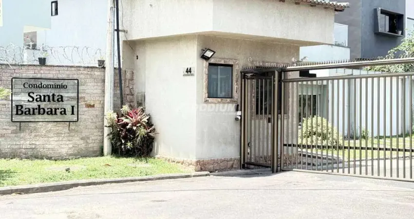 Casa em condomínio fechado com 4 quartos à venda na Rua Paulo Roberto Matheus, Vargem Pequena, Rio de Janeiro
