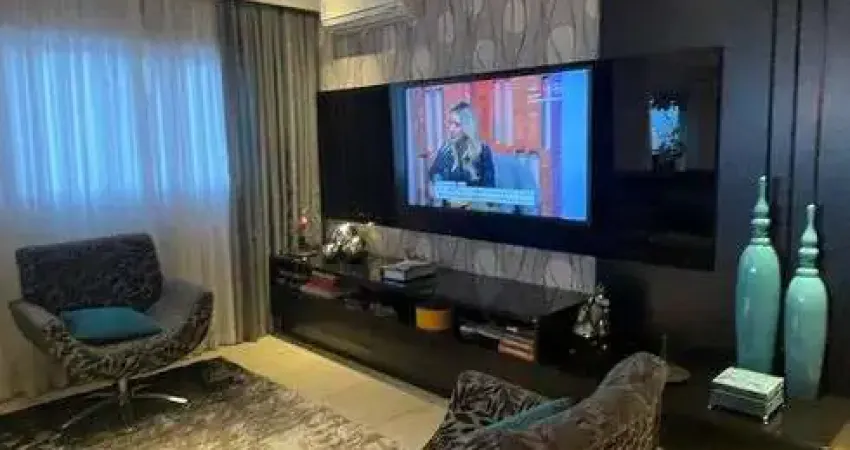 Apartamento para venda com 200 metros quadrados com 3 quartos