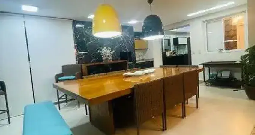 Apartamento para venda possui 264 metros quadrados com 3 quartos