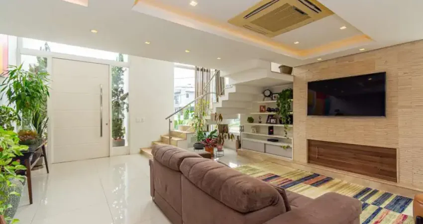 Sobrado 03 dormitórios sendo 03 suítes no condomínio quintas do lago em canoas