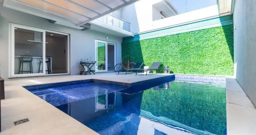 Sobrado mobiliado no mont serrat - 3 suítes - piscina aquecida - closet e sacada