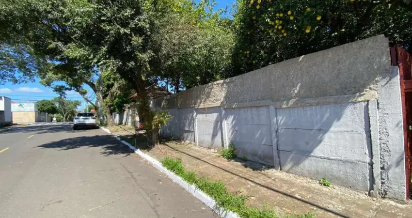 Terreno à venda na Rua José Bonifácio, 860, Nossa Senhora das Graças, Canoas