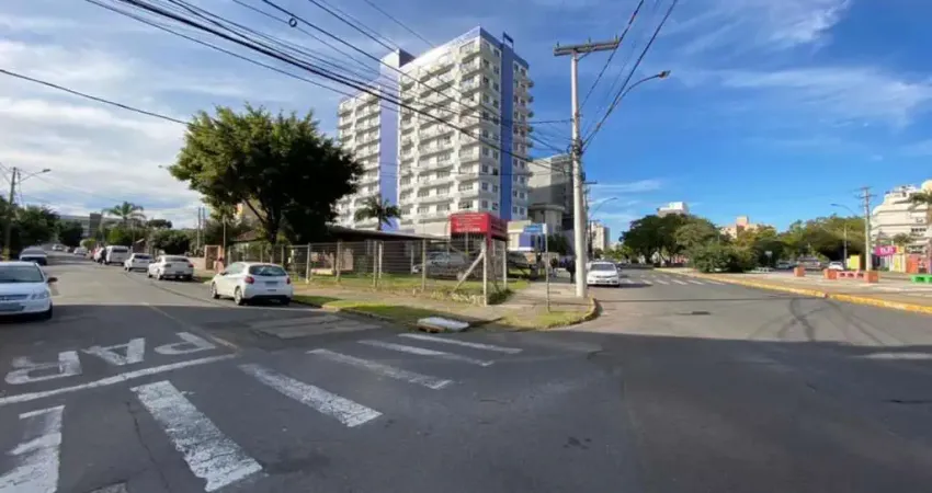 Terreno à venda na Avenida Inconfidência, 154, Marechal Rondon, Canoas