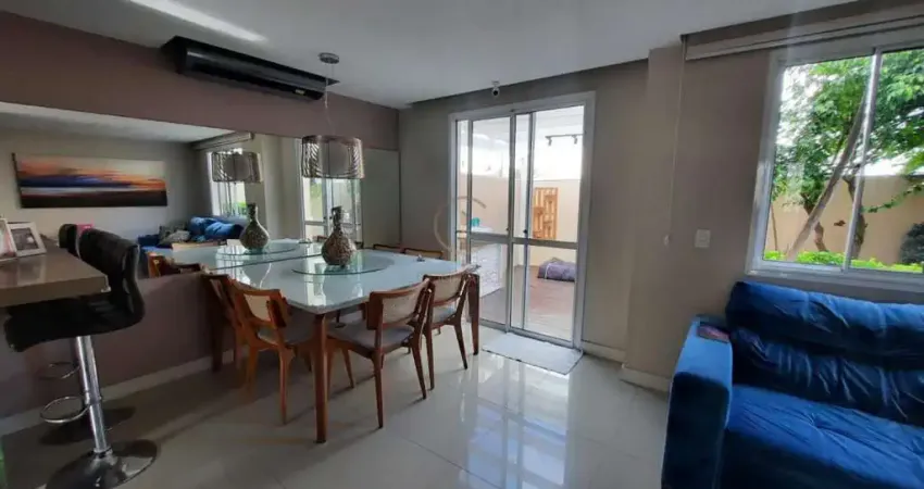 Casa em condomínio fechado, com 3 dormitórios, sendo 1 suíte, moinhos de ventos, canoas.