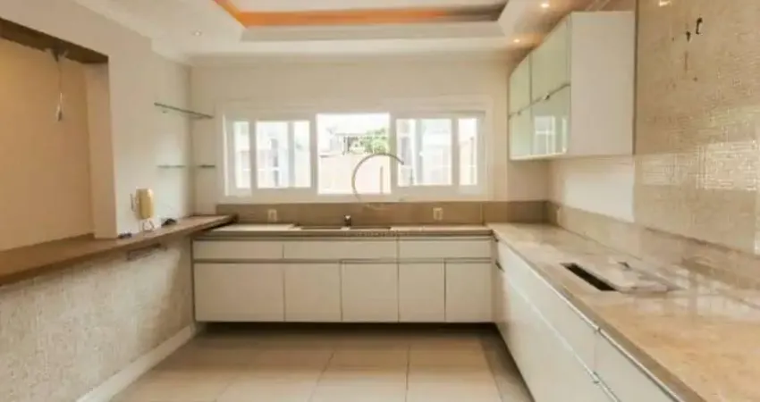 Sobrado 207m² privativos, 1 suíte, excelente localização, canoas/rs.