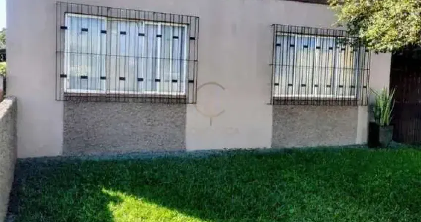 Casa térrea , 03 dormitórios, 03 vagas para veículos no bairro nossa senhora das graças