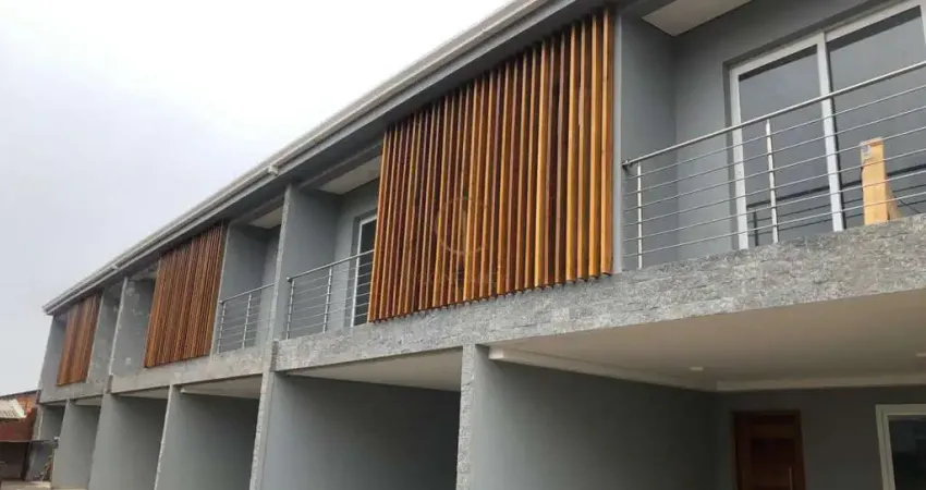 Sobrado 03 dormitórios com 01 suite e sacada bairro igara canoas