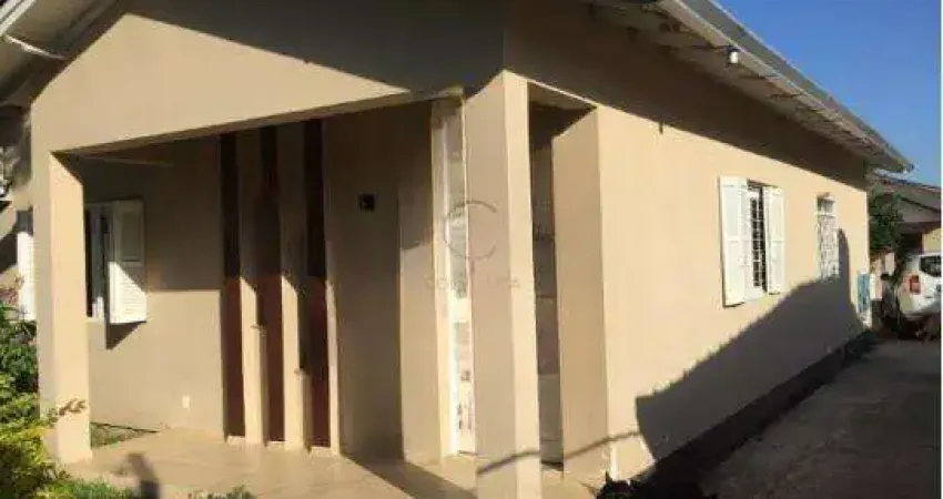 Casa térrea com 02 dormitórios no nossa senhora das graças em canoas