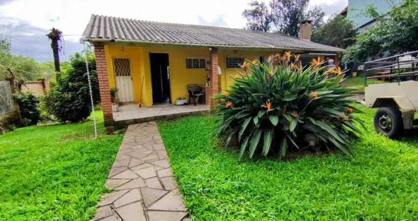 Casa com 2 quartos à venda na Rua Madeira, 200, Igara, Canoas