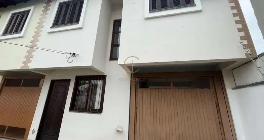 Sobrado em condomínio , com 3 dormitórios, 1 suíte e 2 vagas no são josé