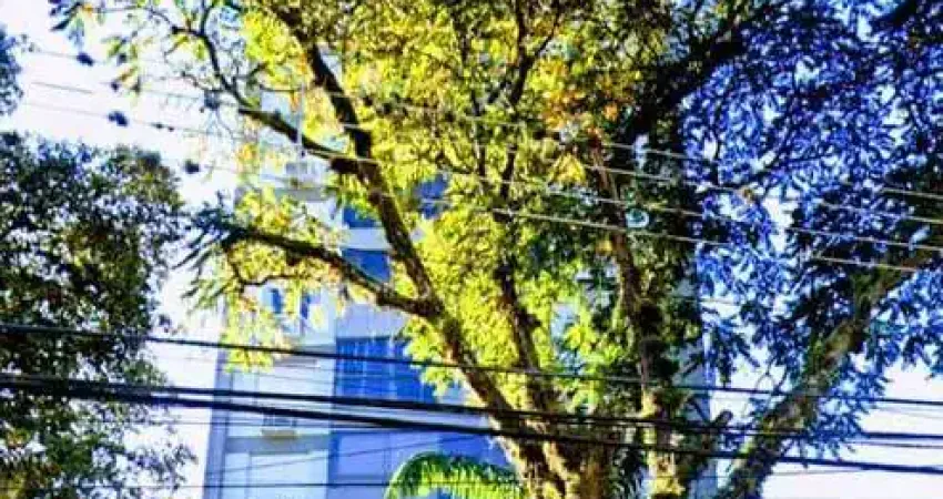 Apartamento 03 dormitórios, sendo 01 suíte , 01 vaga para veículo no bairro centro