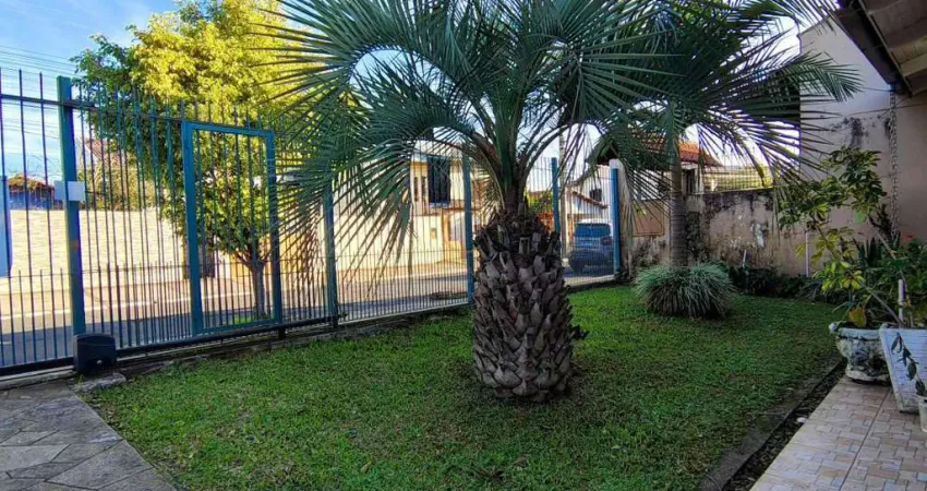 Casa térrea, 03 dormitórios , sendo 01 suíte, 03 vagas para veículos no bairro nossa senhora das graças