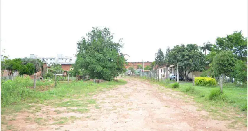 Terreno à venda na Rua Júlio Pereira de Souza, 135, Estância Velha, Canoas