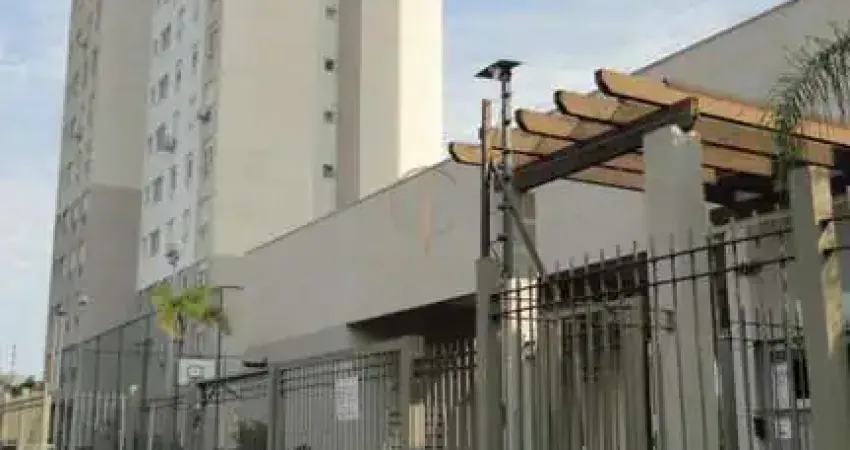 Apartamento de 03 dormitórios 01 suíte, térreo, com 01 vaga para veículo