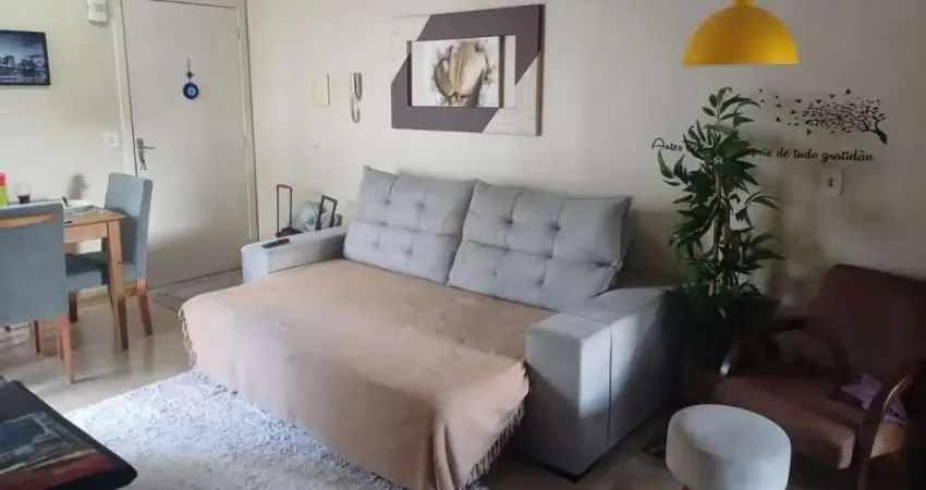 Apartamento 03 dormitórios, sacada com churrasqueira, igara