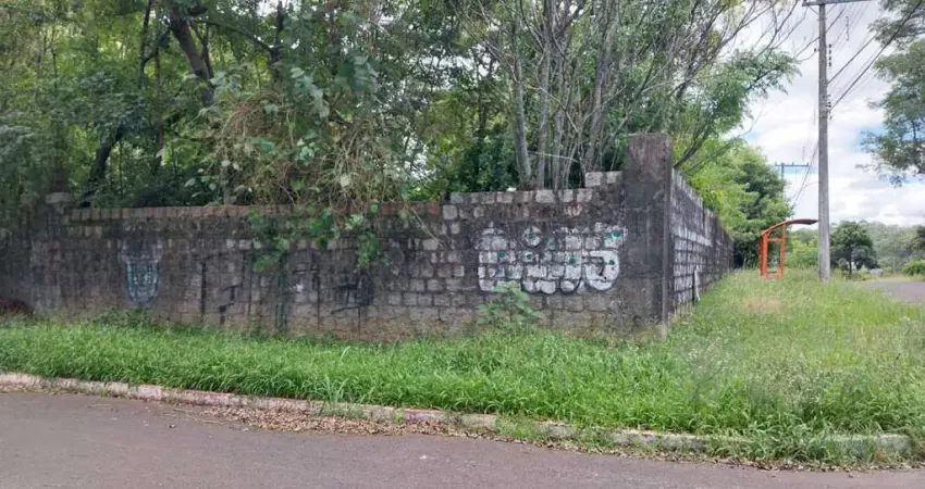 Terreno à venda na Rua João Leivas de Carvalho, 796, São José, Canoas