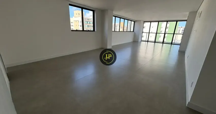 Excelente apartamento de 4 suite e 4 vagas, no coração da praia do canto