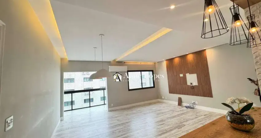 Vista mar,02 vagas demarcadas, andar alto, embaré, 03 dormitórios sendo 01 suíte, edifício com piscina aquecida e salão de festas!aqui na anne lopes