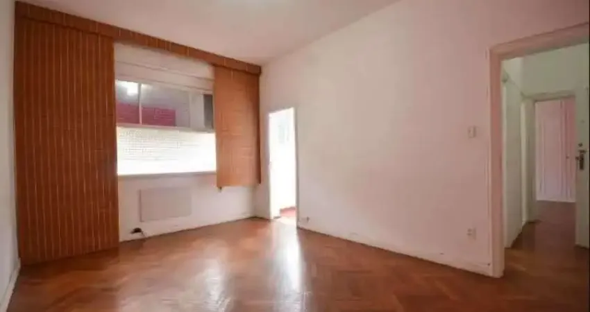 Amplo apto salão, quarto. andar alto e vista cristo. junto a cobal do humaitá