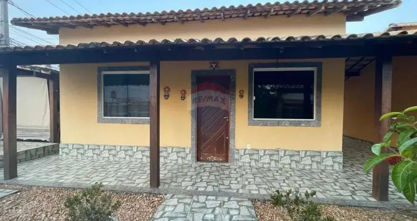 Ampla e aconchegante casa à venda com 196 m2 com 4 quartos, sendo 3 suítes em cordeirinho - maricá rj