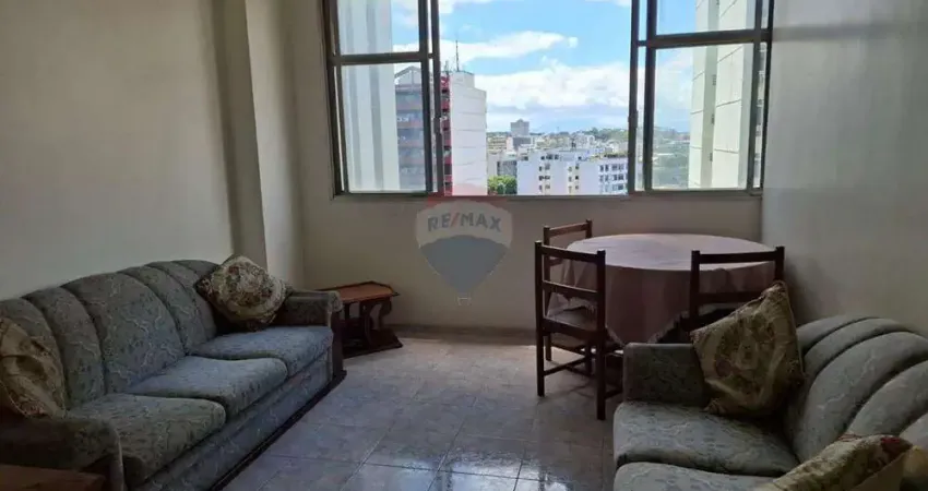 Apartamento a venda de 68 m² com janelões, 2 quartos, depend. comp. e vaga no estácio.