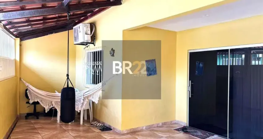 Casa à venda no centro de porto seguro: 5 quartos, 1 suíte, 3 banheiros por r$1.200.000. confira!
