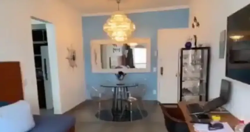 Deslumbrante apartamento 1 dormitório frente mar canto do forte