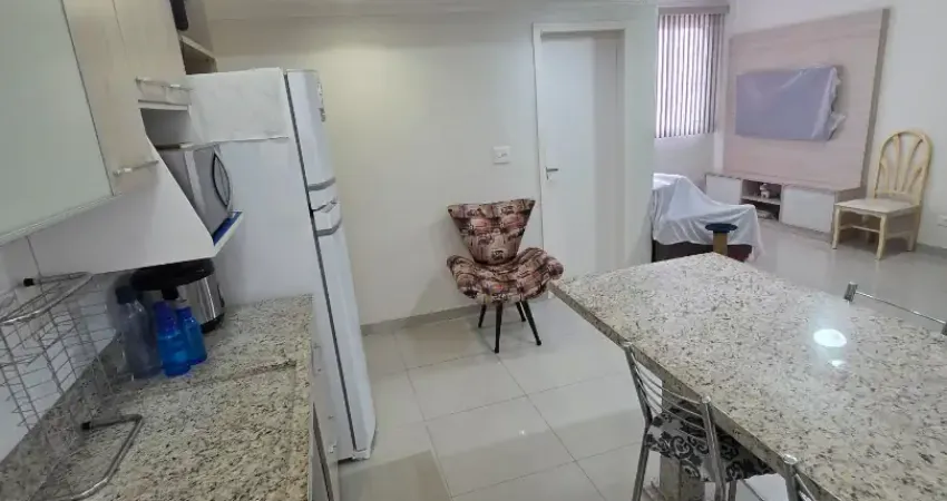 Apartamento abaixo do preço com 2 dorms e 2 vagas no canto do forte