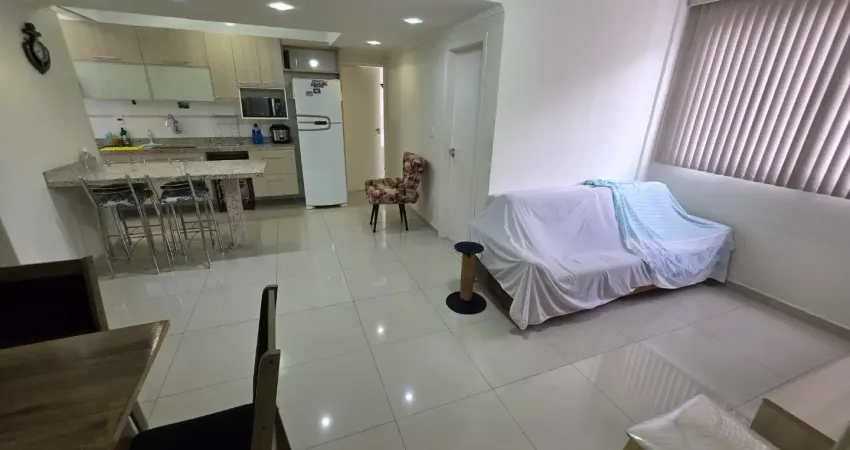 Canto do forte: 2 dorms/ 2 vagas/ 2 banheiros/ prédio frente mar