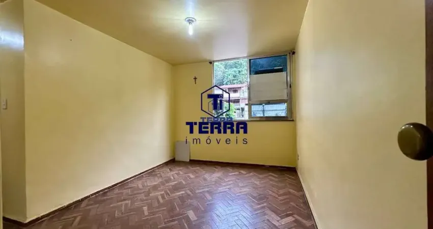 Apartamento 2 quartos em santa rosa com ponto de ônibus na porta!