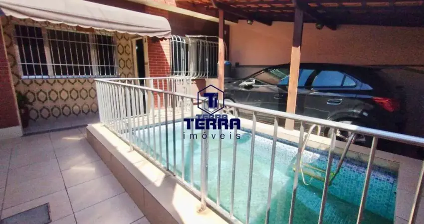 Excelente casa duplex no colubandê com 4 quartos, suíte com varanda e piscina.