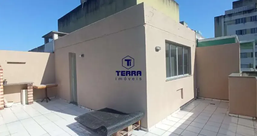 Linda cobertura duplex com vista panorâmica em pendotiba. 3 quartos amplos.