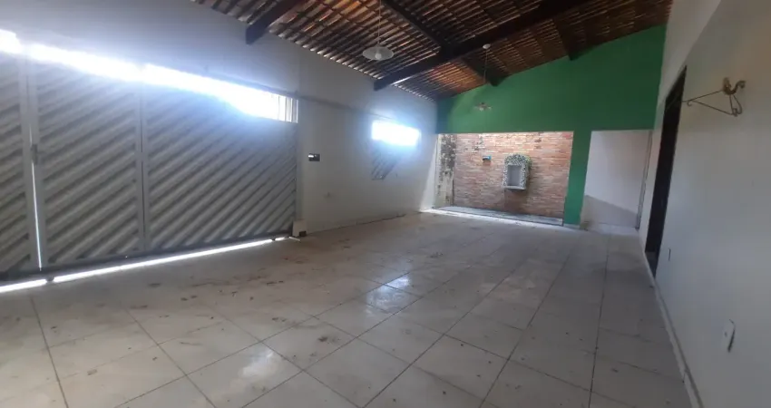 Ótima casa com 3 quartos à venda no bairro de Nova Parnamirim/RN
