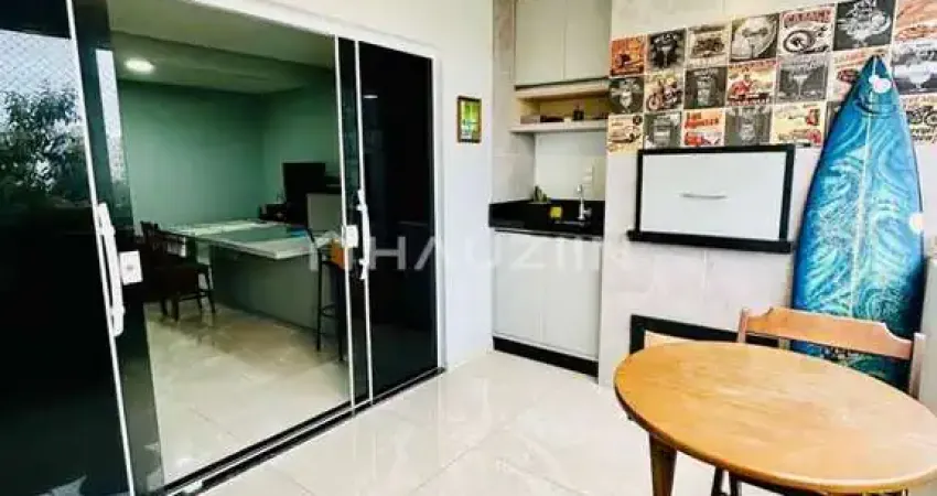 Apartamento com suíte e churrasqueira privativa – praia do gravatá, navegantes/sc