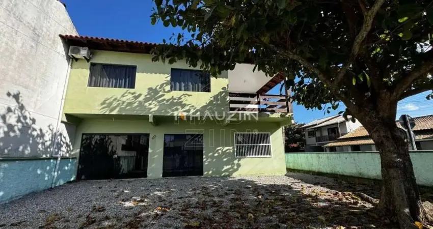 Casa com 8 quartos a 120m da praia – oportunidade única no gravatá, navegantes-sc