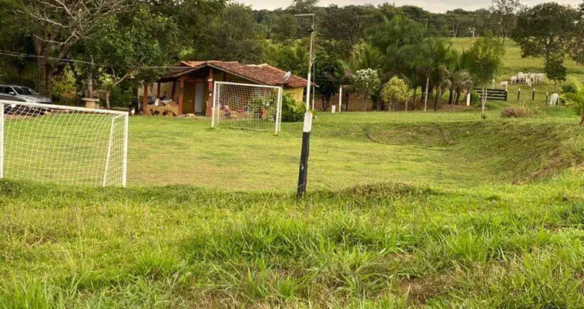 Chácara com 2 dormitórios à venda, 194000 m² por r$ 1.800.000,00 - zona rural - hidrolândia/go