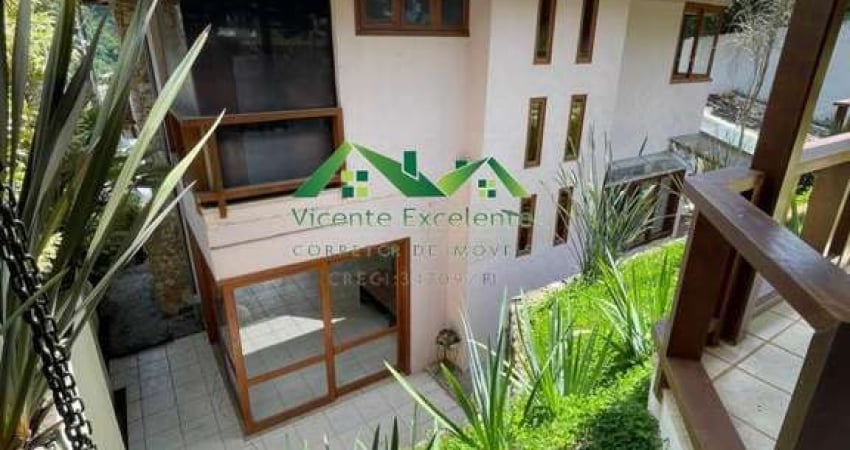 Casa em Condomínio para Venda em Nova Friburgo, Vale dos Pinheiros, 4 dormitórios, 2 suítes, 4 banheiros, 4 vagas