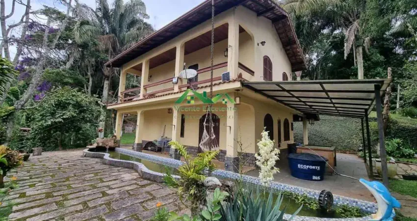 Sítio para Venda em Nova Friburgo, Mury x Lumiar, 3 dormitórios, 1 suíte