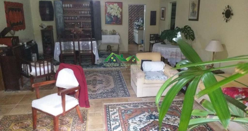 Casa para Venda em Duas Barras, Monnerat, 4 dormitórios, 1 suíte, 3 banheiros, 2 vagas