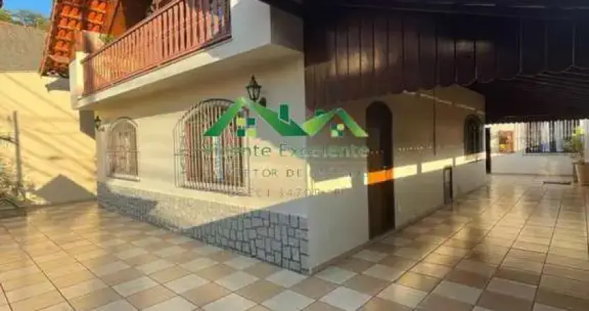 Casa para Venda em Nova Friburgo, Olaria, 5 dormitórios, 2 suítes, 3 banheiros, 4 vagas