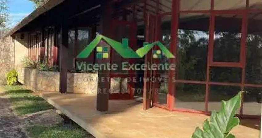 Casa para Venda em Nova Friburgo, Fazenda Bela Vista, 3 dormitórios, 1 suíte, 2 banheiros, 2 vagas