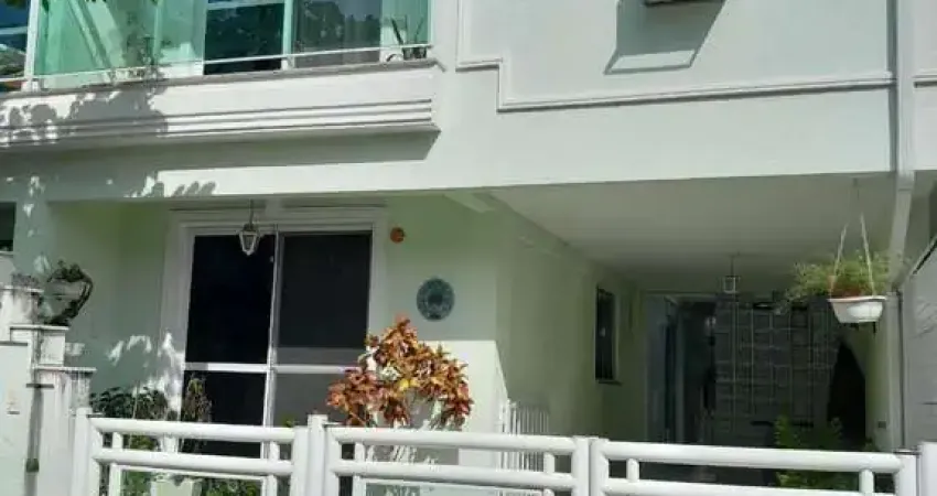 Casa em condomínio fechado com 3 quartos à venda na Estrada Curumau, 111, Taquara, Rio de Janeiro