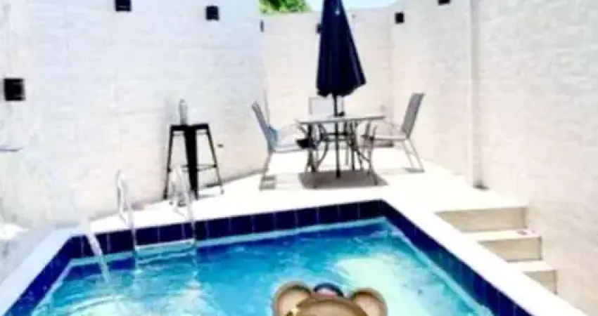 Casa com 2 quartos à venda na Estrada Curumau, 910, Taquara, Rio de Janeiro