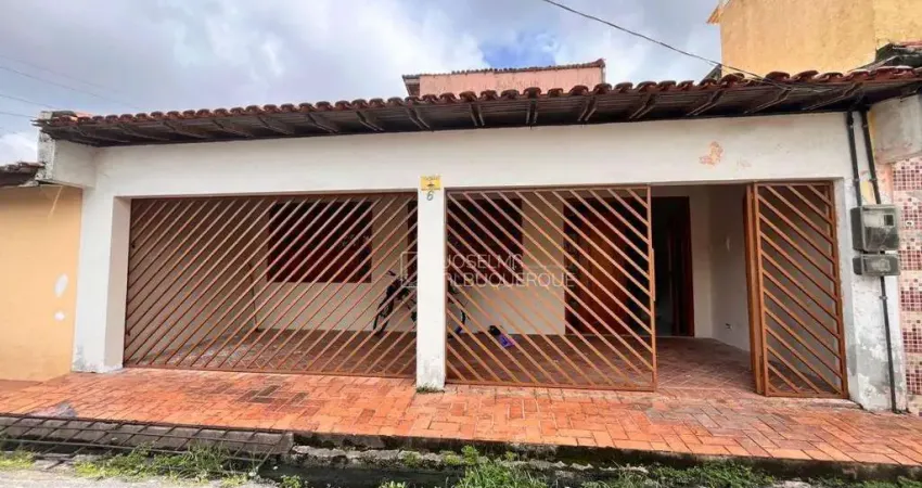 Casa com 4 dormitórios à venda, 125 m² por R$ 390.000,00 - Mangueirão - Belém/PA