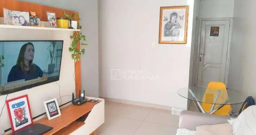 Apartamento com 2 dormitórios à venda, 60 m² por R$ 210.000 - Castanheira - Belém/PA