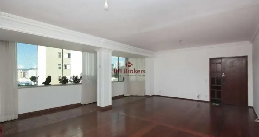 Apartamento com 4 quartos para alugar na Rua Pedro Sigaud, 36, Grajaú, Belo Horizonte