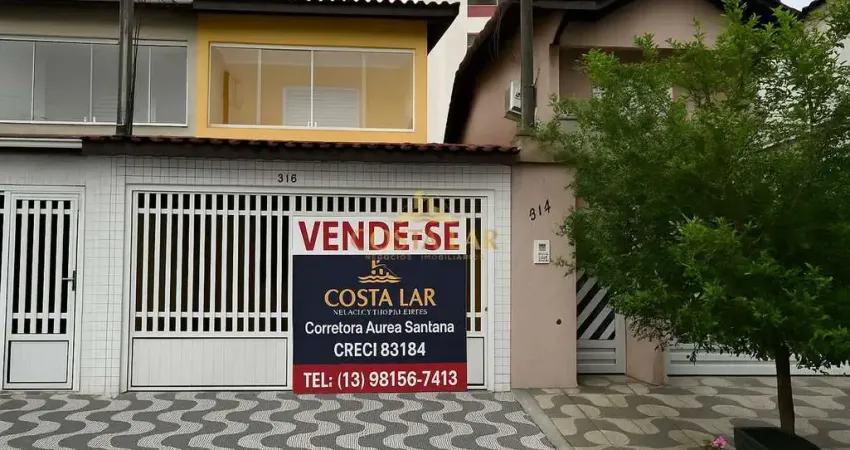 Sobrado `a venda no canto do forte com espaço gourmet e em praia grand - sp