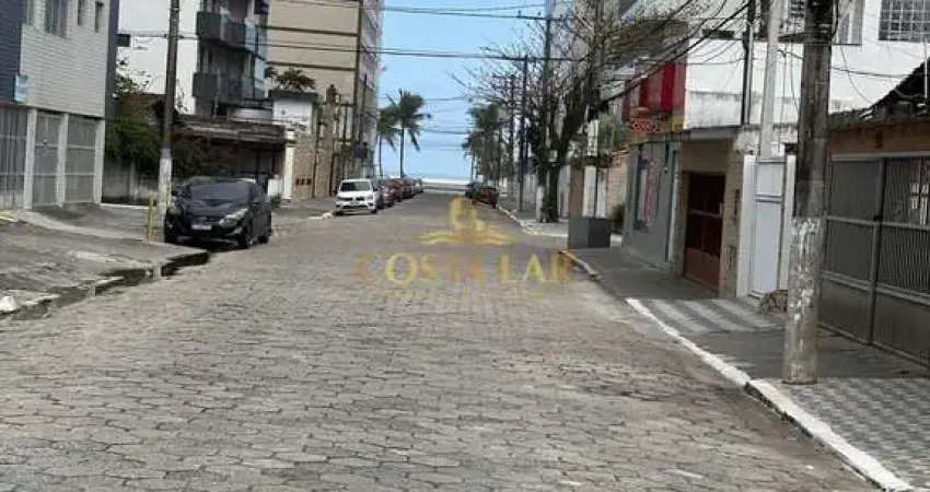 Casa geminada na guilhermina a 150m do mar com 3 dormitórios e 2 vagas