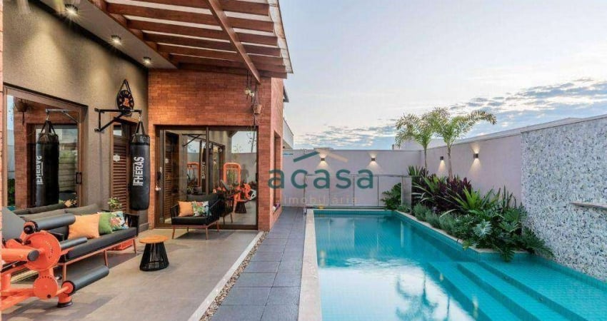 Sobrado alto padrão com 4 suítes e piscina à venda, 291 m² por R$ 2.680.000 - Alto Alegre - Cascavel/PR