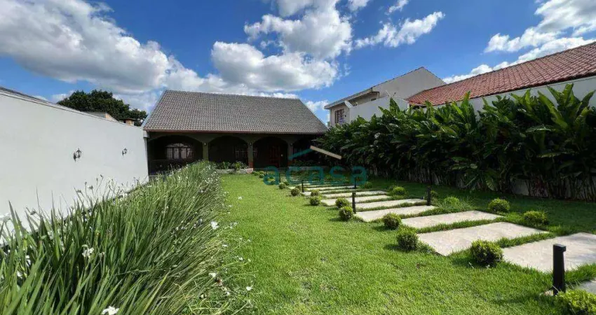 Casa com 1 suíte mais 2 dormitórios à venda, 210 m² por R$ 1.550.000 - Vila Tolentino - Cascavel/PR